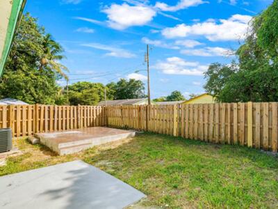 4869 Gulfstream Road, Lake Worth, FL 33461