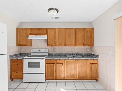 4869 Gulfstream Road, Lake Worth, FL 33461