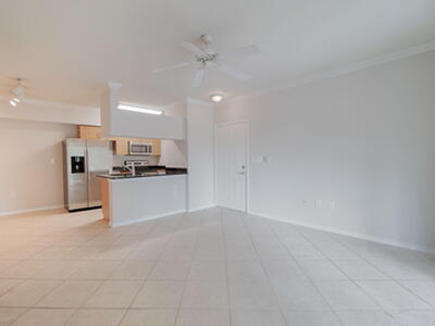 6386 Emerald Dunes Drive, West Palm Beach, FL 33411