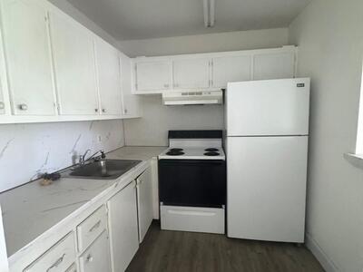 178 Cambridge H, West Palm Beach, FL 33417