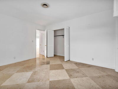 2400 NE 36th Street, Lighthouse Point, FL 33064