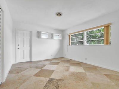 2400 NE 36th Street, Lighthouse Point, FL 33064