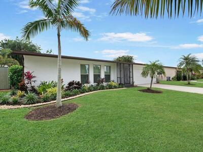 6372 Sleepy Willow Way, Delray Beach, FL 33484