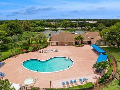 6372 Sleepy Willow Way, Delray Beach, FL 33484