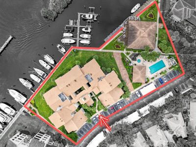 827 Oak Harbour Drive