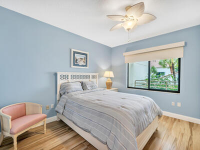 827 Oak Harbour Drive, Juno Beach, FL 33408