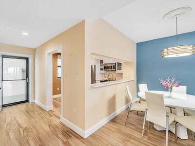 827 Oak Harbour Drive, Juno Beach, FL 33408