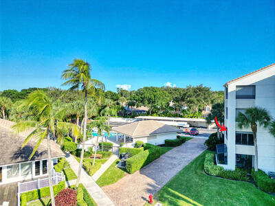 827 Oak Harbour Drive, Juno Beach, FL 33408