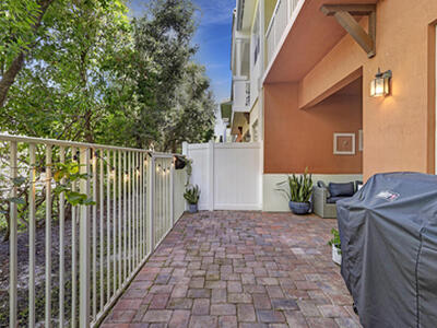 100 NW 69th Circle, Boca Raton, FL 33487