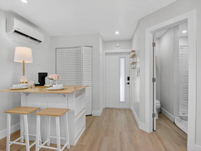 325 De Carie Street, Delray Beach, FL 33444