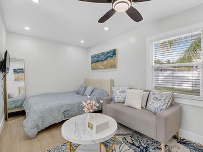 325 De Carie Street, Delray Beach, FL 33444