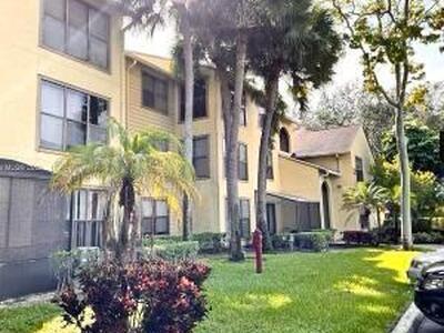 2301 N Congress Avenue