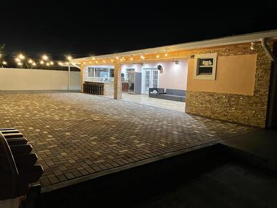 584 Vossler Avenue, West Palm Beach, FL 33413