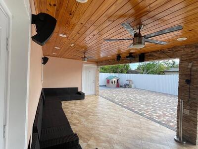 584 Vossler Avenue, West Palm Beach, FL 33413