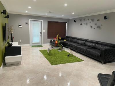 584 Vossler Avenue, West Palm Beach, FL 33413