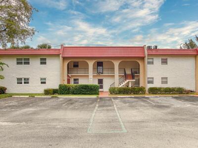 223 Lake Frances Drive, West Palm Beach, FL 33411