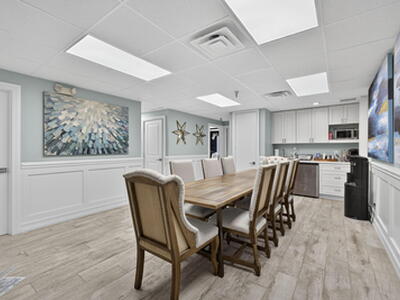 685 Royal Palm Beach Boulevard, Royal Palm Beach, FL 33411