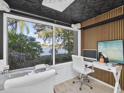 685 Royal Palm Beach Boulevard, Royal Palm Beach, FL 33411