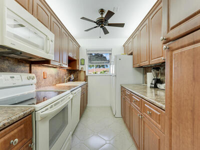 4515 NW 3rd Court, Delray Beach, FL 33445