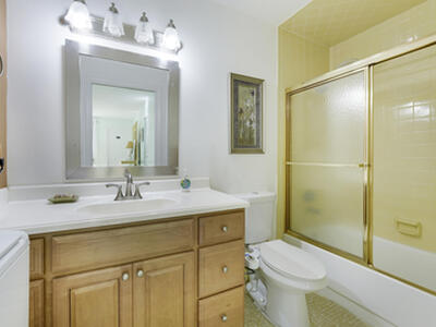 4515 NW 3rd Court, Delray Beach, FL 33445