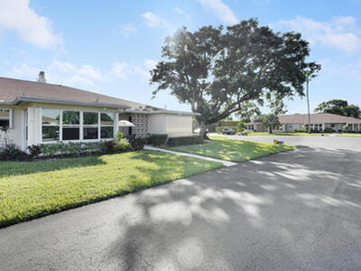 4515 NW 3rd Court, Delray Beach, FL 33445