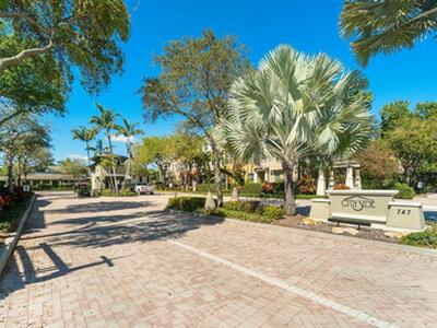 690 Pacific Grove Drive, West Palm Beach, FL 33401