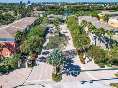 690 Pacific Grove Drive, West Palm Beach, FL 33401