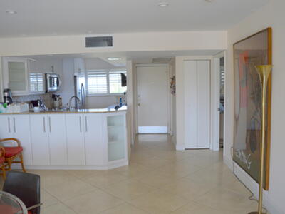 3605 S Ocean Boulevard, South Palm Beach, FL 33480