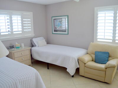 3605 S Ocean Boulevard, South Palm Beach, FL 33480