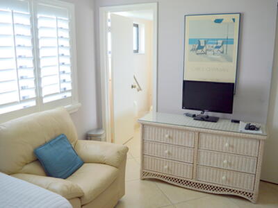 3605 S Ocean Boulevard, South Palm Beach, FL 33480