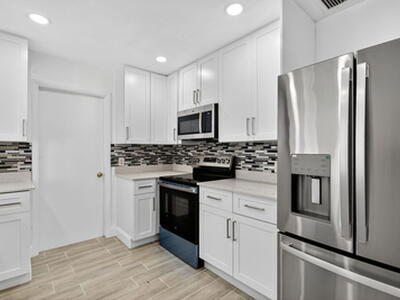 600 S Mangonia Circle, West Palm Beach, FL 33401