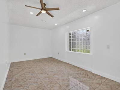 600 S Mangonia Circle, West Palm Beach, FL 33401