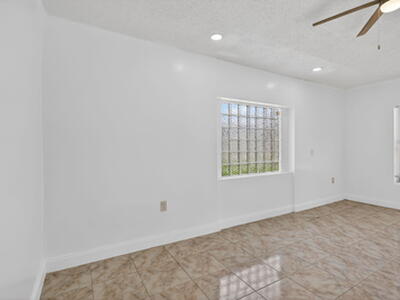 600 S Mangonia Circle, West Palm Beach, FL 33401