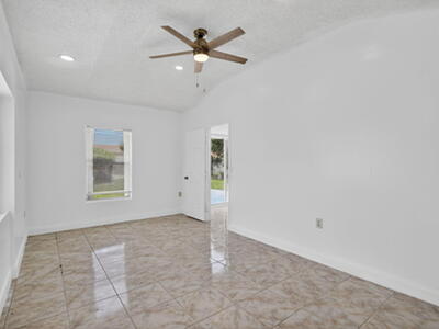 600 S Mangonia Circle, West Palm Beach, FL 33401