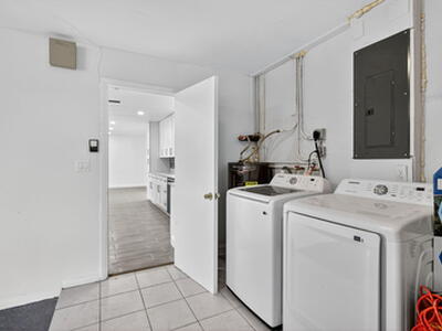 600 S Mangonia Circle, West Palm Beach, FL 33401