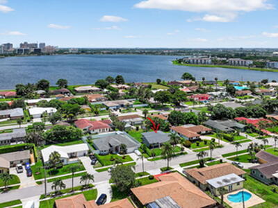 600 S Mangonia Circle, West Palm Beach, FL 33401