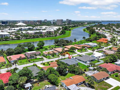600 S Mangonia Circle, West Palm Beach, FL 33401