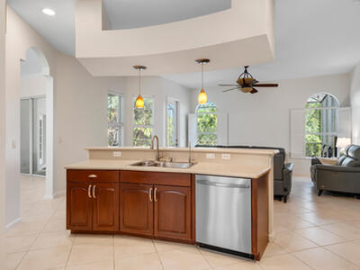 4213 SW Utterback Street, Port Saint Lucie, FL 34953