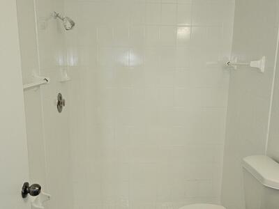 1305 Rosewood Villa Lane, West Palm Beach, FL 33417