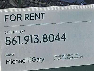 1305 Rosewood Villa Lane, West Palm Beach, FL 33417